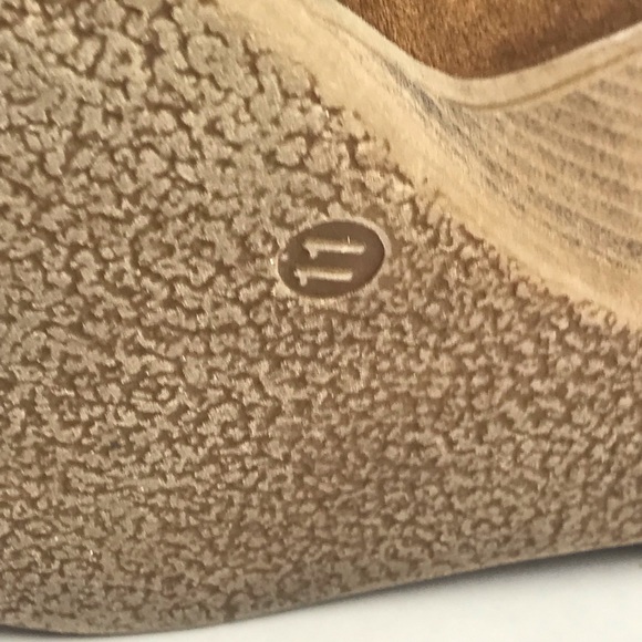 Bjorndal: Womens Suede Wedge Booties boots -Sz:11 - Picture 7 of 9